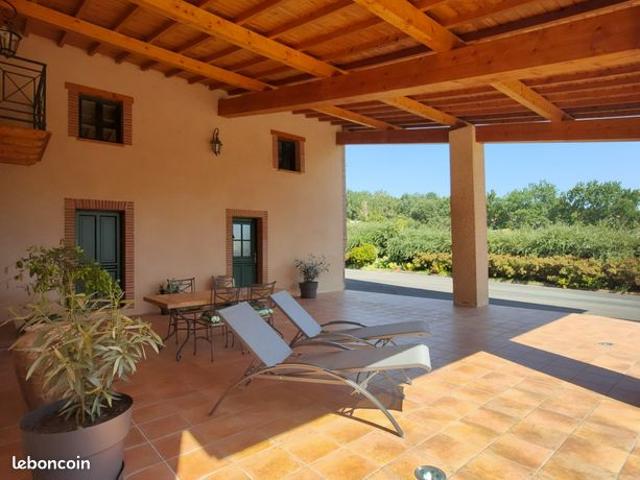 Propriété 8 pièces 340 m²