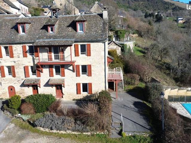 Propriété 8 pièces 350 m²