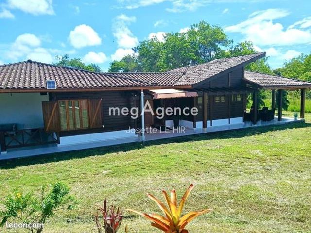Propriété 8 pièces 350 m²