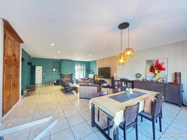 Propriété 8 pièces 350 m²