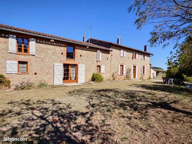 Propriété 8 pièces 361 m²