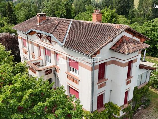 Propriété 8 pièces 362 m²