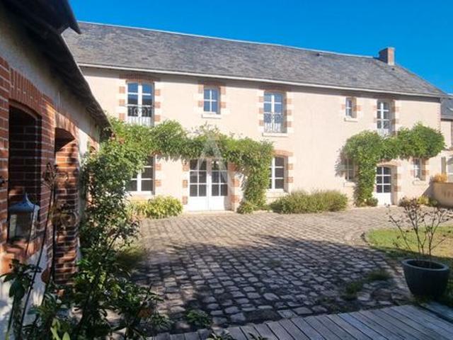 Propriété 8 pièces 370 m²