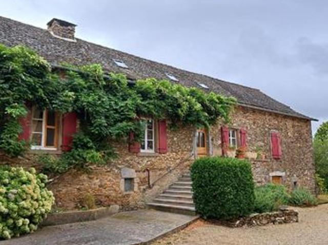 Propriété 8 pièces 370 m²