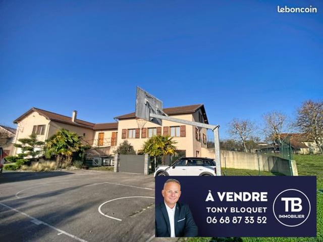 Propriété 8 pièces 382 m²