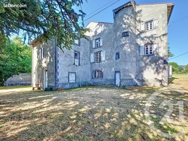 Propriété 8 pièces 408 m²