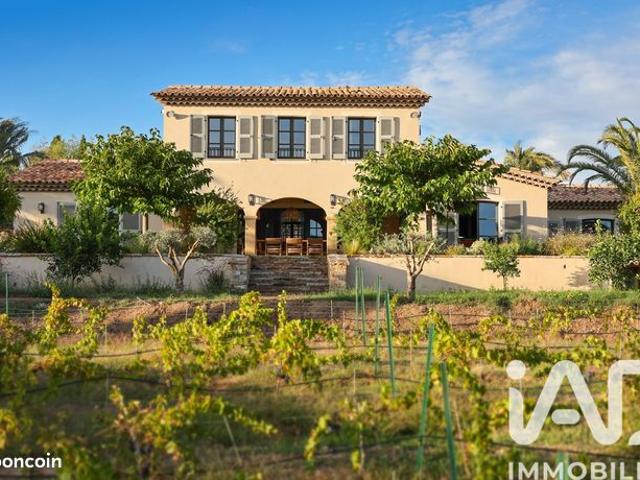 Propriété 8 pièces 425 m²
