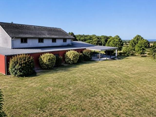 Propriété 8 pièces 421 m²