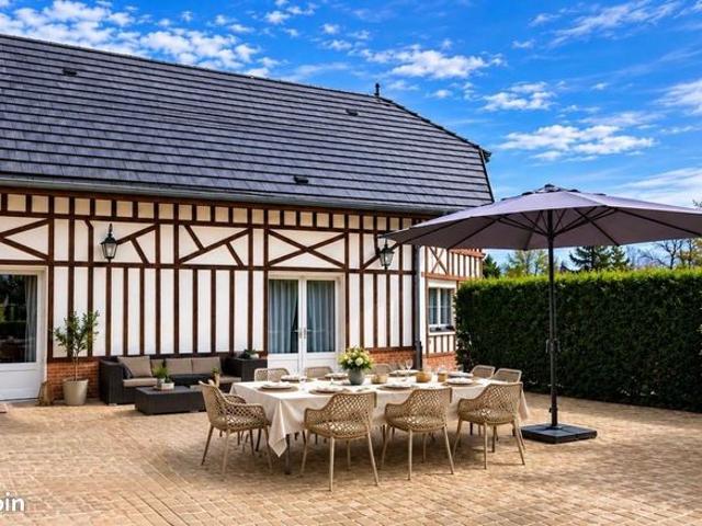 Propriété 8 pièces 518 m²