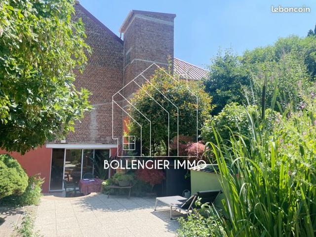 Propriété 8 pièces 617 m²