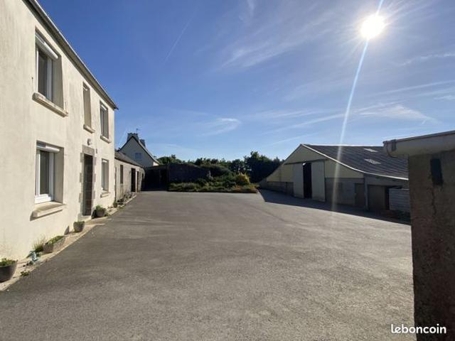 Propriété 9 pièces 121 m²