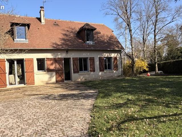 Propriété 9 pièces 146 m²