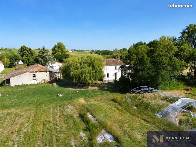 Propriété 9 pièces 156 m²