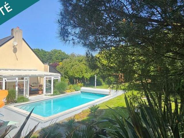 Propriété 9 pièces 159 m²
