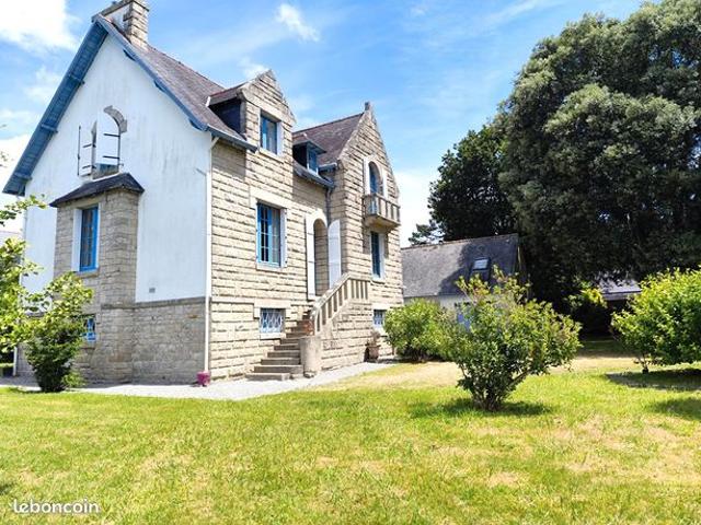 Propriété 9 pièces 164 m²