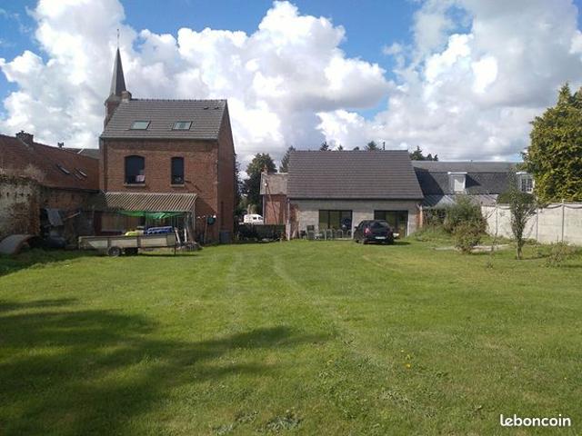 Propriété 9 pièces 166 m²