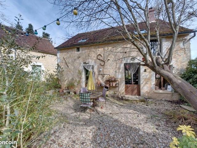 Propriété 9 pièces 160 m²