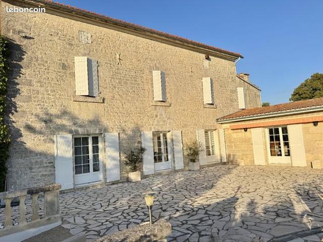 Propriété 9 pièces 160 m²