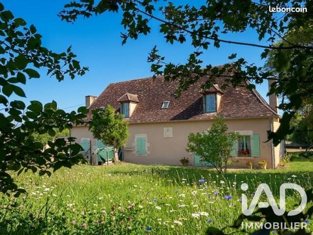 Propriété 9 pièces 162 m²