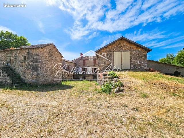 Propriété 9 pièces 162 m²