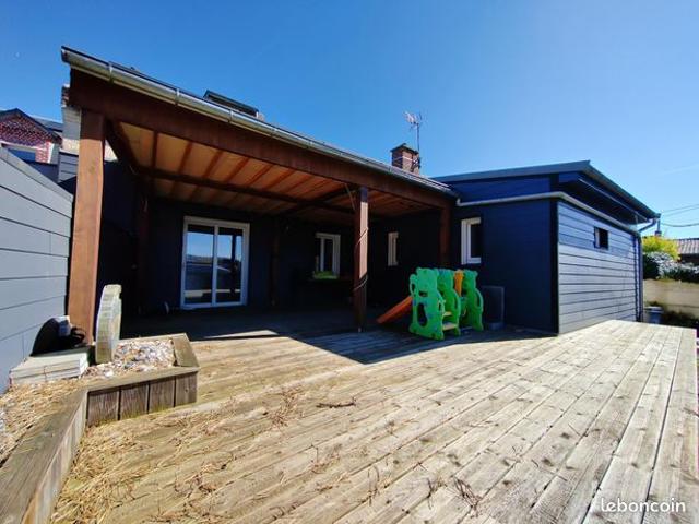 Propriété 9 pièces 174 m²
