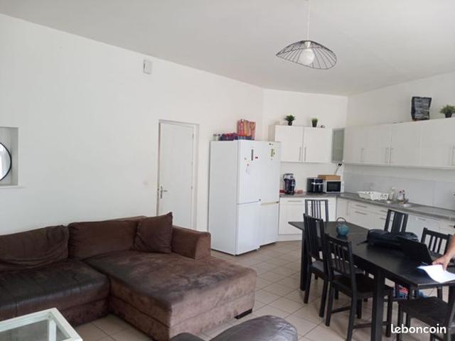 Propriété 9 pièces 174 m²