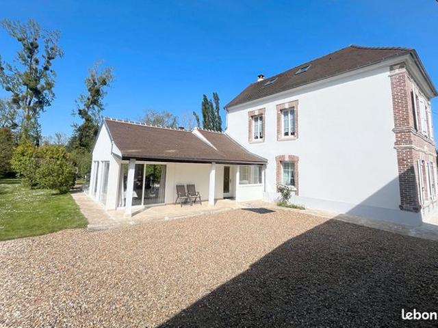 Propriété 9 pièces 175 m²