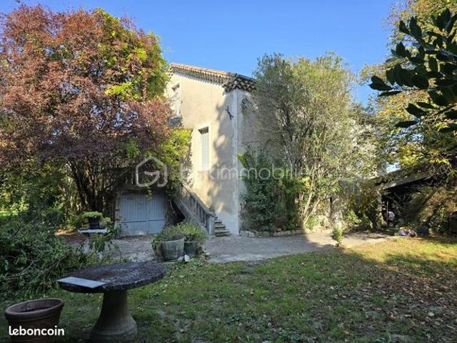 Maison 9 pièces 175 m²