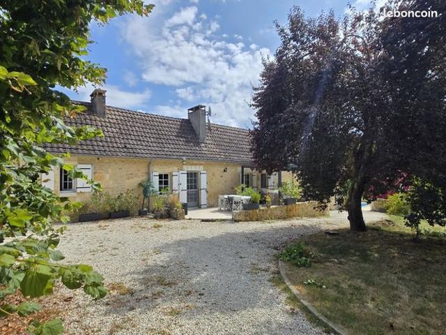 Propriété 9 pièces 176 m²