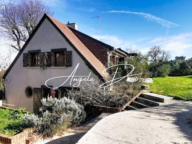 Propriété 9 pièces 177 m²
