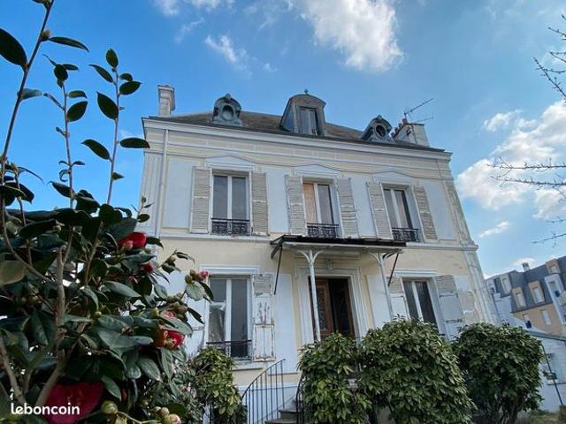 Propriété 9 pièces 170 m²