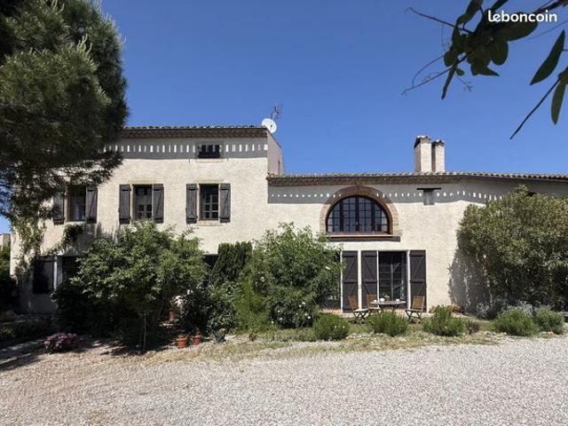Propriété 9 pièces 173 m²