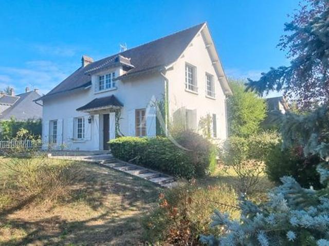 Propriété 9 pièces 184 m²