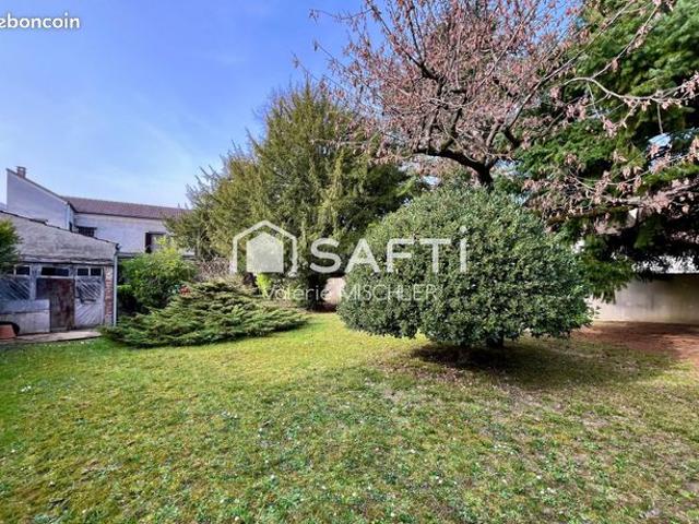 Propriété 9 pièces 185 m²