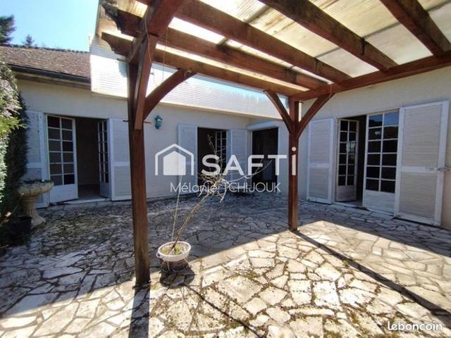 Propriété 9 pièces 187 m²