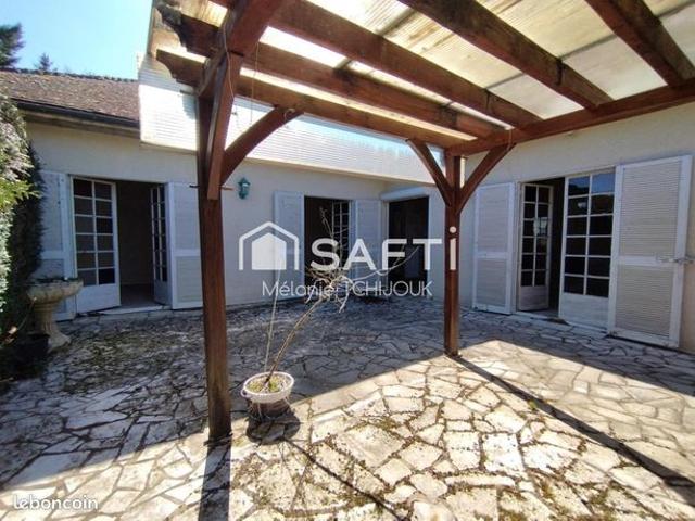 Propriété 9 pièces 187 m²