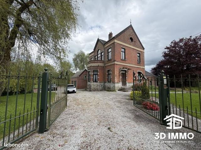 Propriété 9 pièces 189 m²