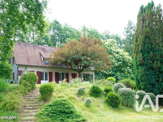 Propriété 9 pièces 181 m²