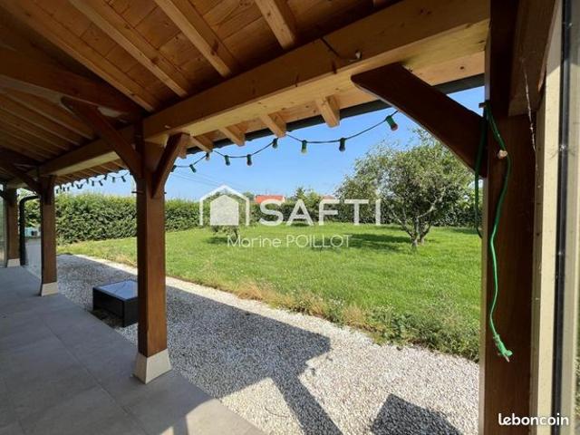 Propriété 9 pièces 194 m²