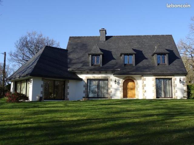 Propriété 9 pièces 195 m²