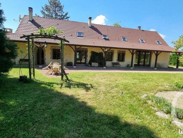 Propriété 9 pièces 195 m²