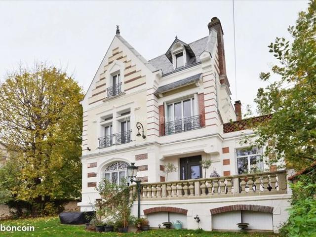 Propriété 9 pièces 190 m²