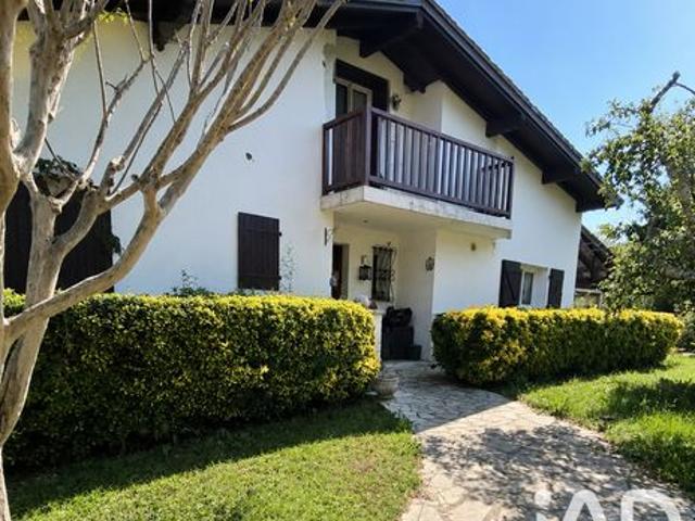 Propriété 9 pièces 191 m²