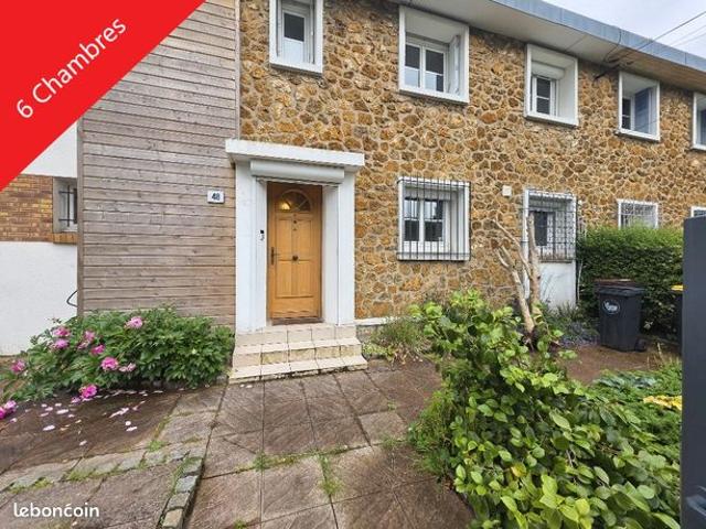 Propriété 9 pièces 204 m²