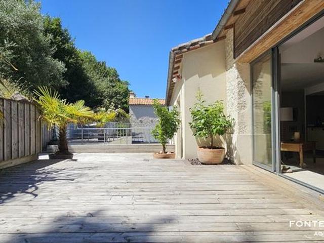 Propriété 9 pièces 204 m²