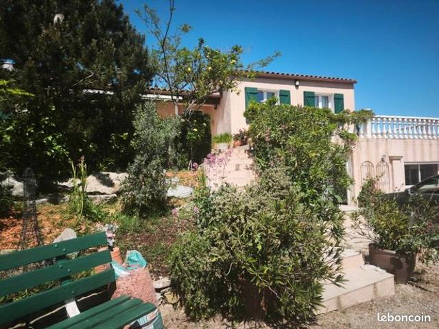 Propriété 9 pièces 205 m²