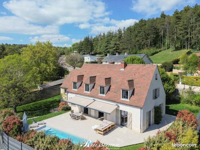 Propriété 9 pièces 205 m²