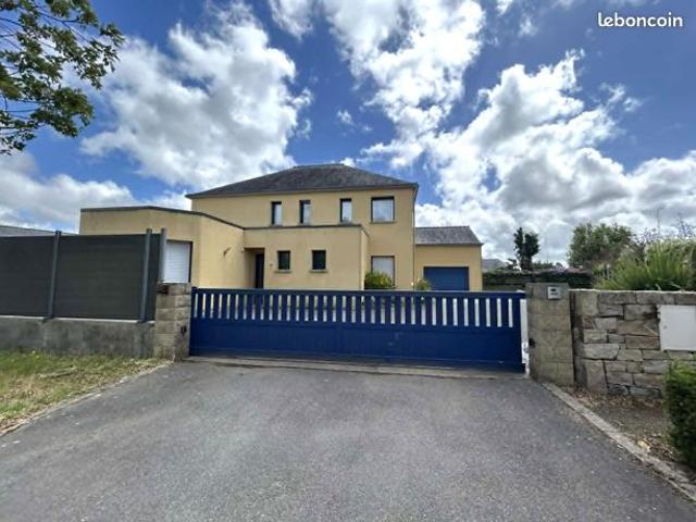 Propriété 9 pièces 209 m²