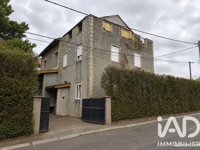 Propriété 9 pièces 200 m²