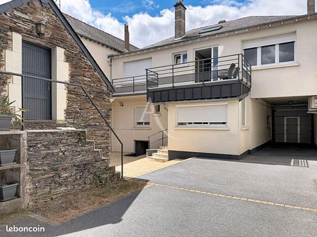 Propriété 9 pièces 200 m²